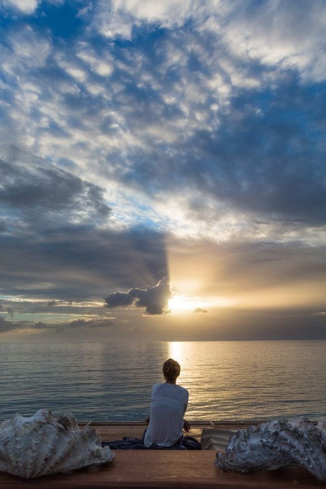 Alone At Beach Whatsapp DP