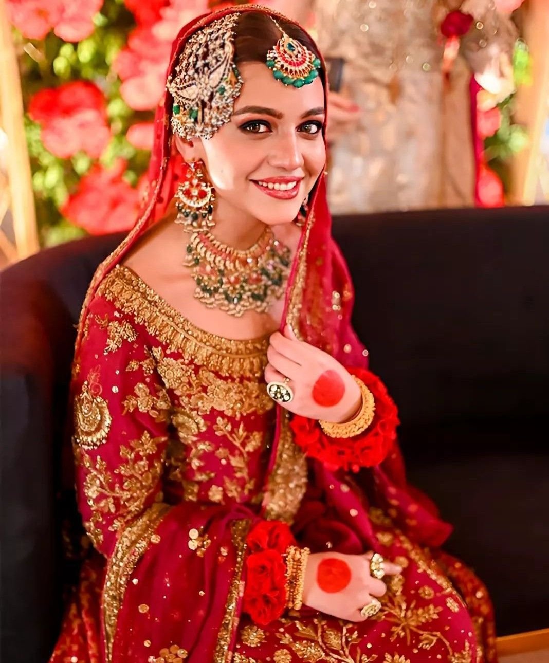 Dulhan DP With Status