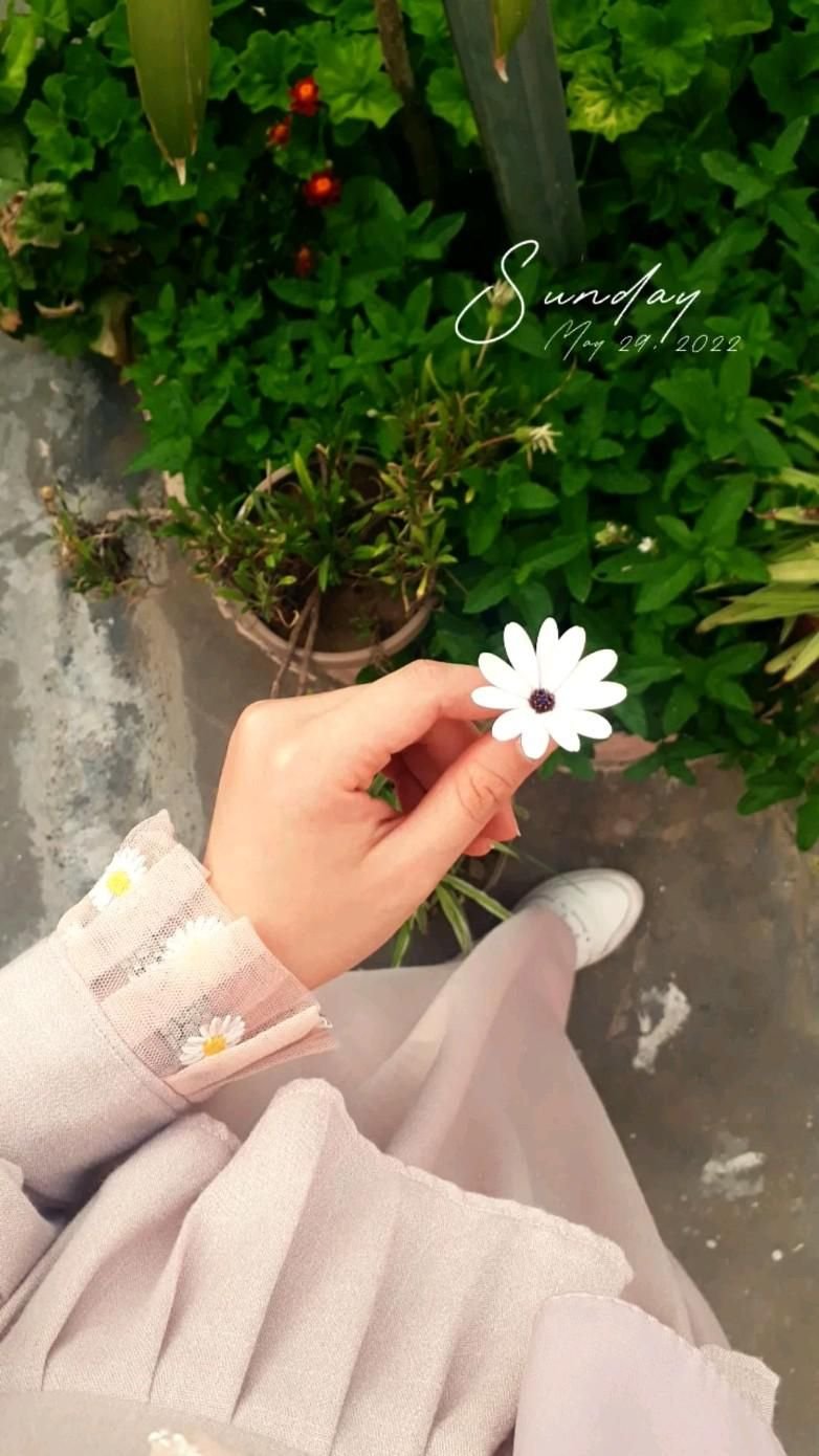 Hand Flower DP