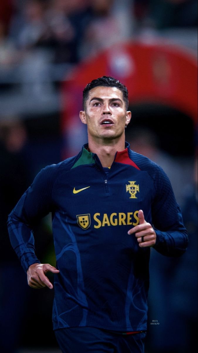 HD Messi And Ronaldo Wallpaper For Tab4