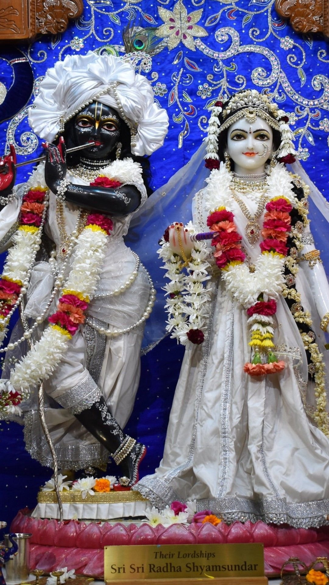 Krishna Love Radha Images