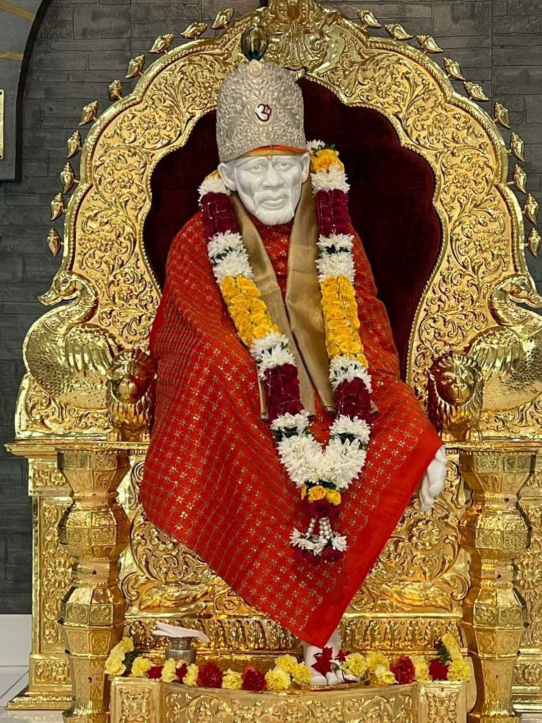 Lord Sai Baba L Images