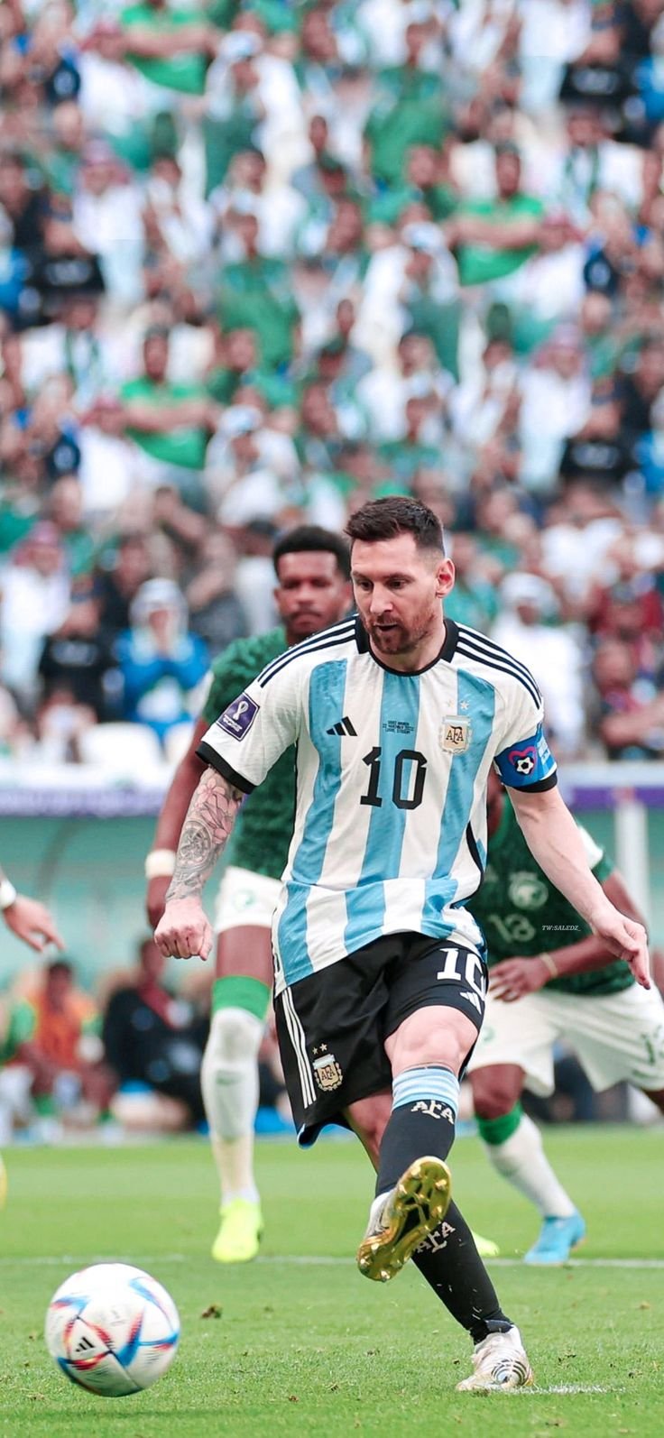 Messi Argentina HD Wallpaper Portrait