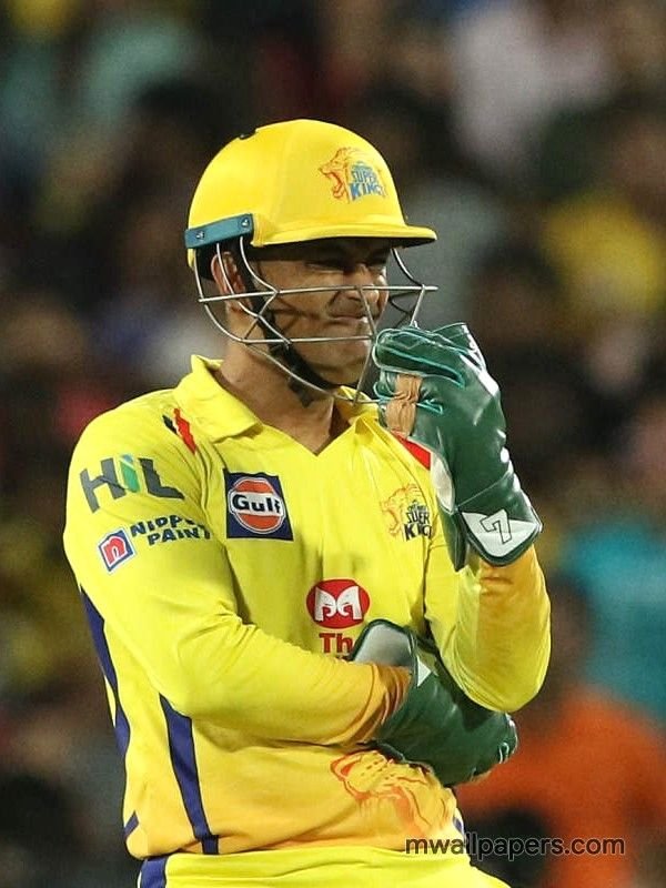 MS Dhoni Image Wallpaper Download For 7