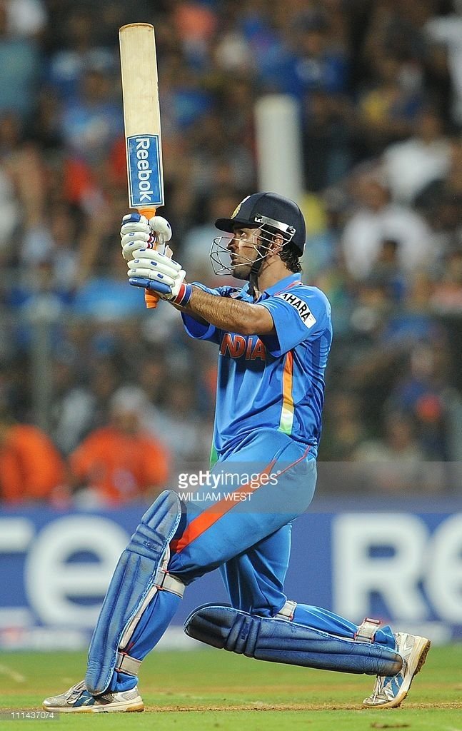 MS Dhoni Images Wc Final Shot Stand