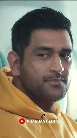 MS Dhoni Images With His Crickets Team HD