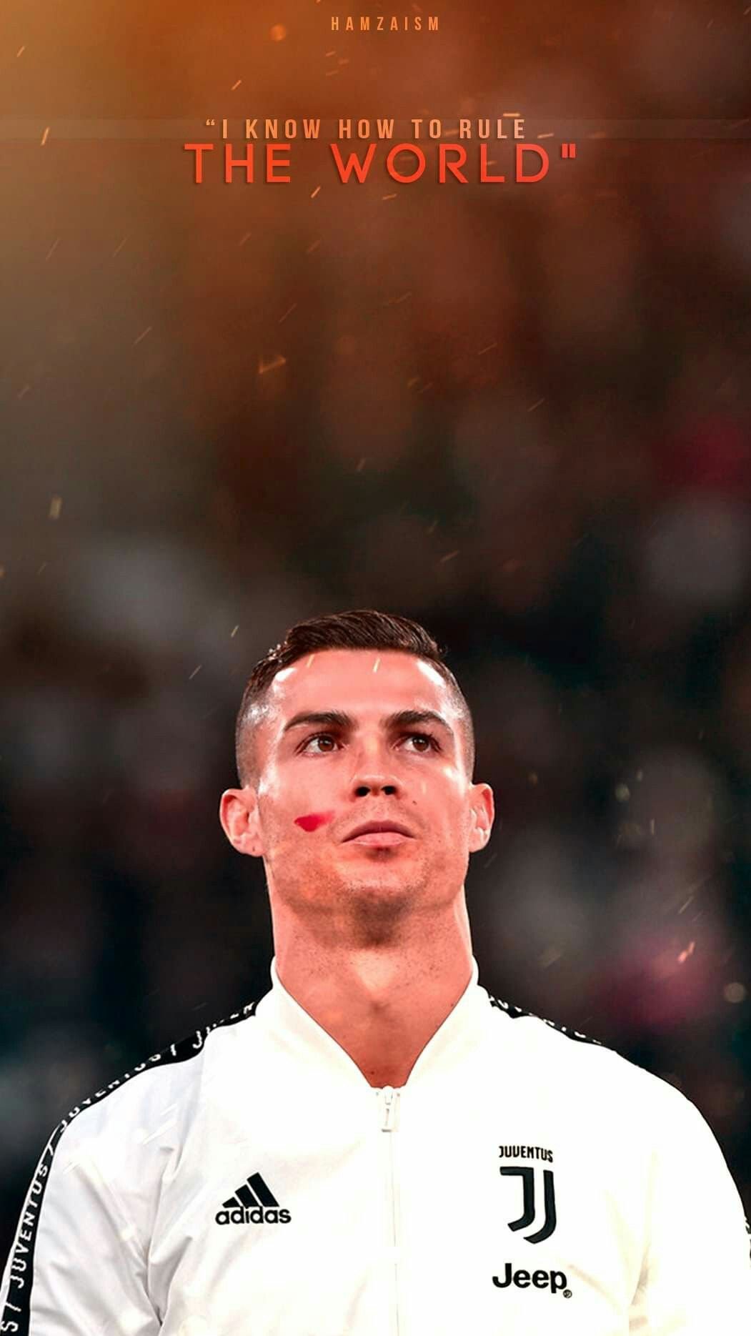 Ronaldo One Hand Raise Wallpaper