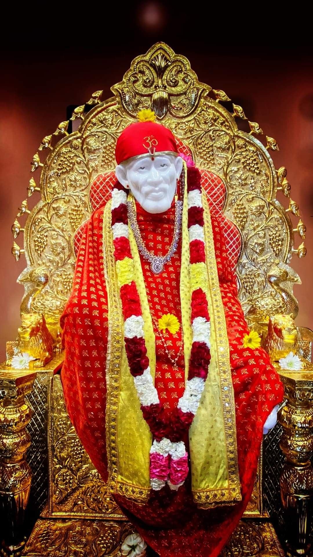 Sathya Sai Baba Standing Images In High Resolutions