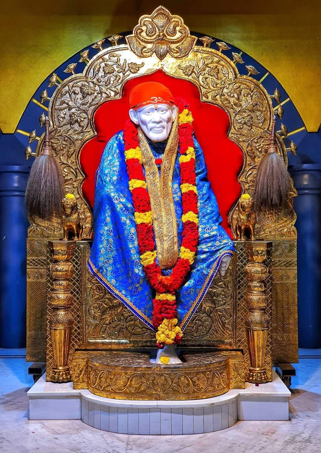 Stya Sai Baba Standing Images In High Resultions