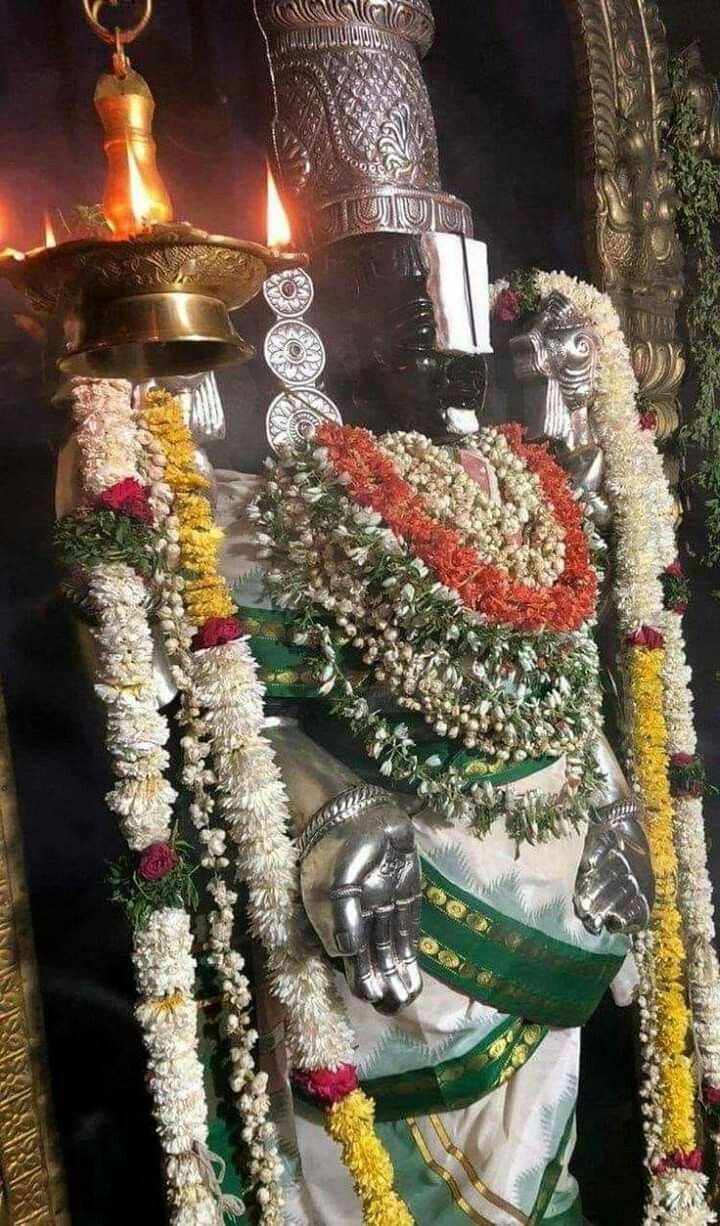Tirupati Balaji Shankho Chakra Images